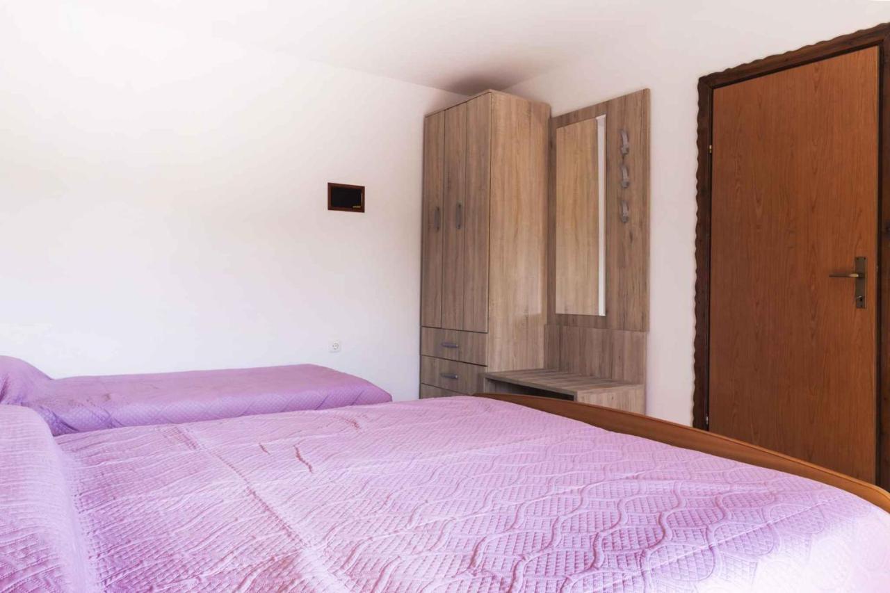 Apartman Pula, Istria 3 *